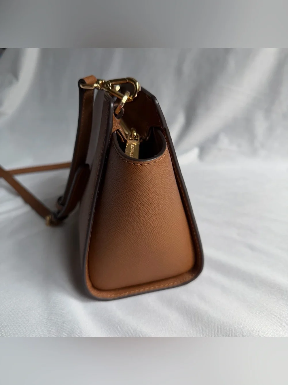 Michael Kors up sale
